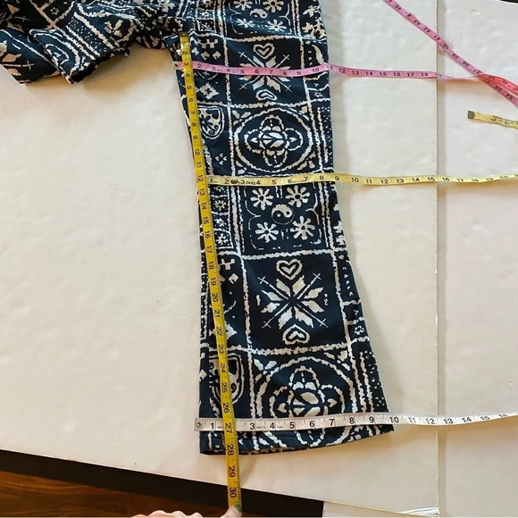 Vintage 90s Moschino Jeans Donna Flare Pants Womens Size 10 Patchwork Print - Picture 15 of 15